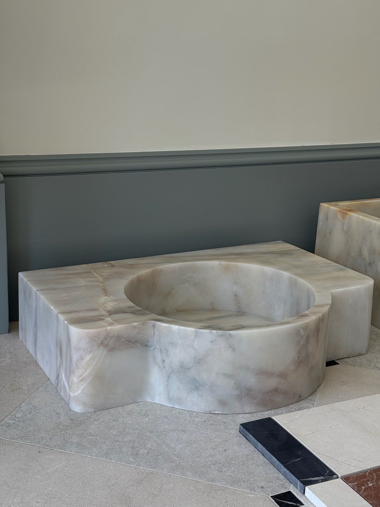 Marble Stone Sink Rectangular Base with Circular Sink