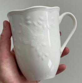 Lenox Butterly Meadow Mug