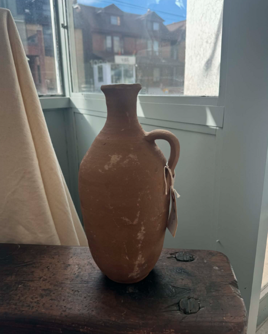 Clay Medium Urn