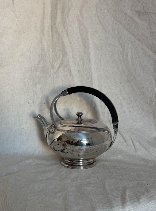 Hamilton Deco Teapot