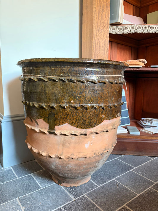 Glazed Pot
