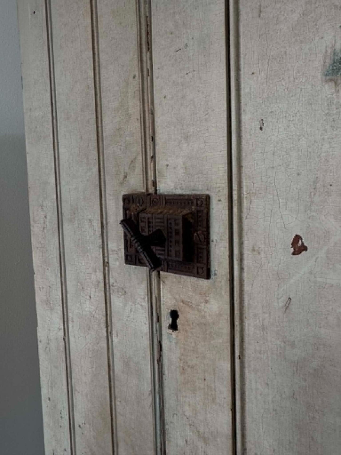 White Chippy Primitive Corner Cabinet